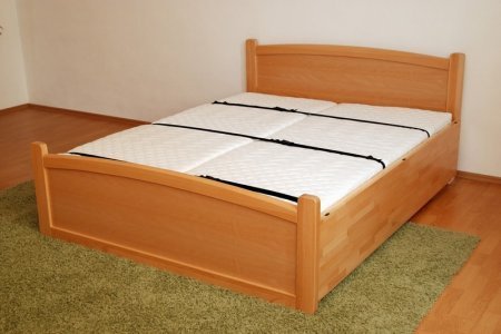 Sklopná postel